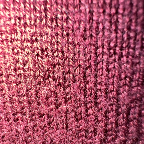 Vince Camuto size Large sweater- EUC - Picture 5 of 7